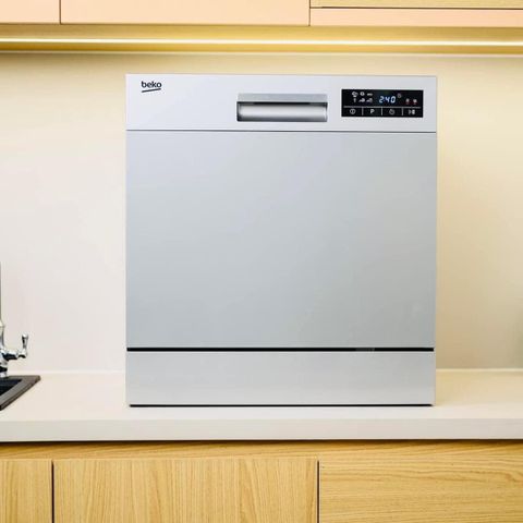 Máy rửa chén độc lập đặt bàn Beko DTC36810S