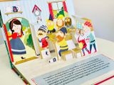  FAIRY TALE POP-UP BOOK: SNOW WHITE AND THE SEVEN DWARVES 