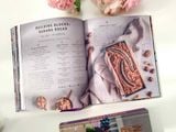  NATURAL BAKING : HEALTHIER RECIPES FOR A GUILT-FREE TREAT 