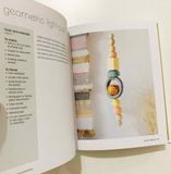  CONSCIOUS CRAFTS: POTTERY : 20 MINDFUL MAKES TO RECONNECT HEAD, HEART & HANDS 