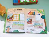  WATCH ME READ AND DRAW: DINOSAURS : A STEP-BY-STEP DRAWING & STORY BOOK - INCLUDES FLIP-OUT DRAWING PAD AND MORE THAN 30 STICKERS 