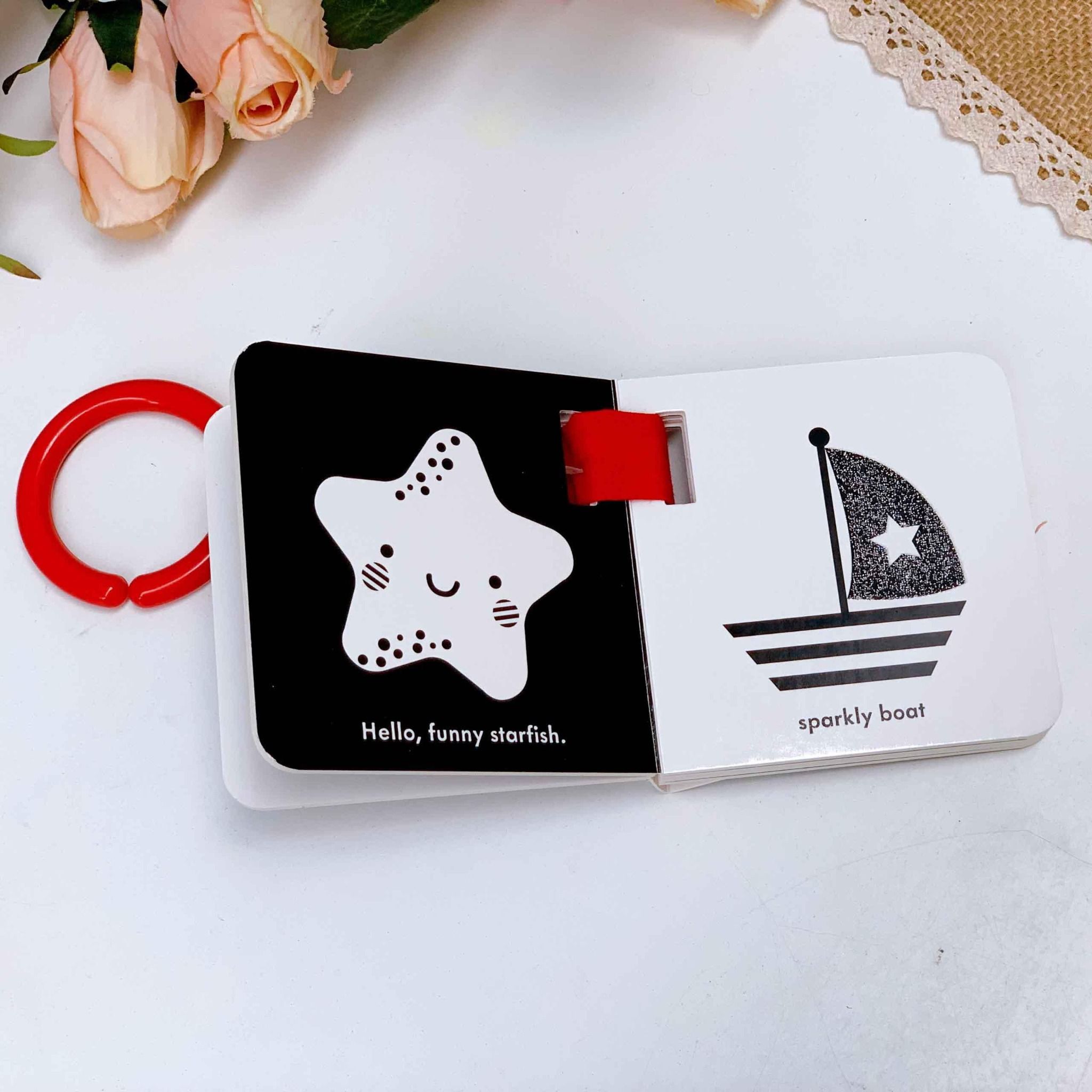 BABY TOUCH A BLACKANDWHITE BUGGY BOOK Mickey's Bookstore