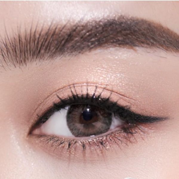  Kính áp tròng DOLL EYES White Mi 14,2mm - Be You 