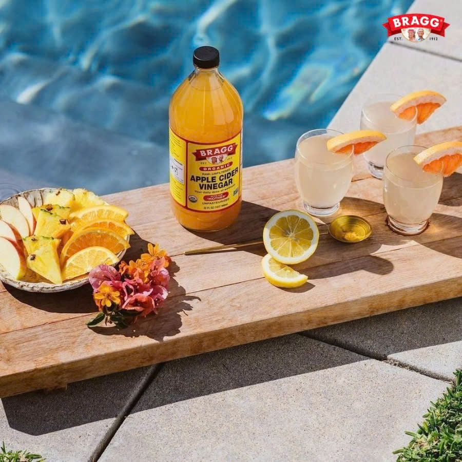Giấm Táo Hữu Cơ Bragg Organic Mỹ Chai 473ml – Có Giấm Cái Hỗ Trợ Giảm Cân, Detox Cơ Thể (GV)