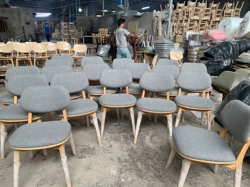 Ghế PLC ghế ăn ghế cafe gỗ đệm da - G11