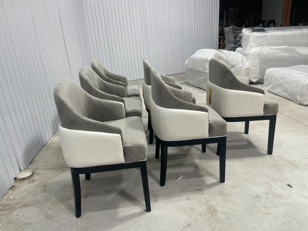 Ghế Ăn Ghế Cafe Nhà Hàng Khung Gỗ Bọc Da - G66