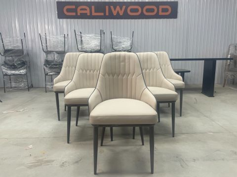  Ghế Ăn Ghế Cafe Nhà Hàng Khung Gỗ Bọc Da - G68 