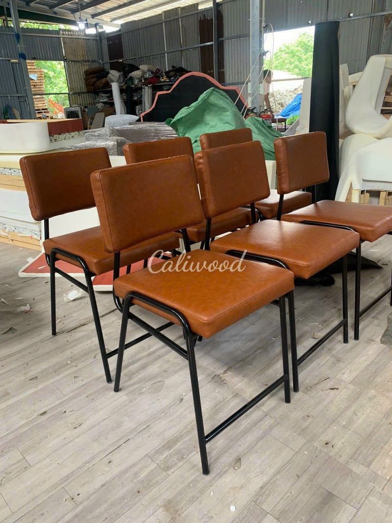 Ghế Ăn Ghế Cafe Nhà Hàng Chân Sắt Bọc Da - G92