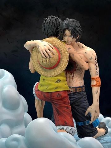  Ace & Luffy - Legendary Collectibles 