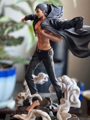  Eren Yeager - Attack on Titan - Typical Scene Studio 