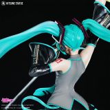  Hatsune Miku - Kitsune Studio 