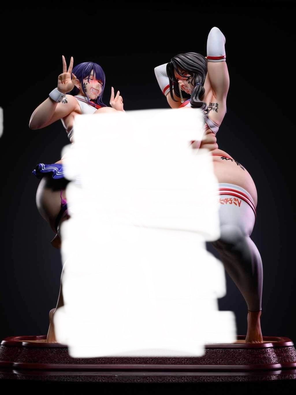  Her Face Looks So Ugly Right Now 