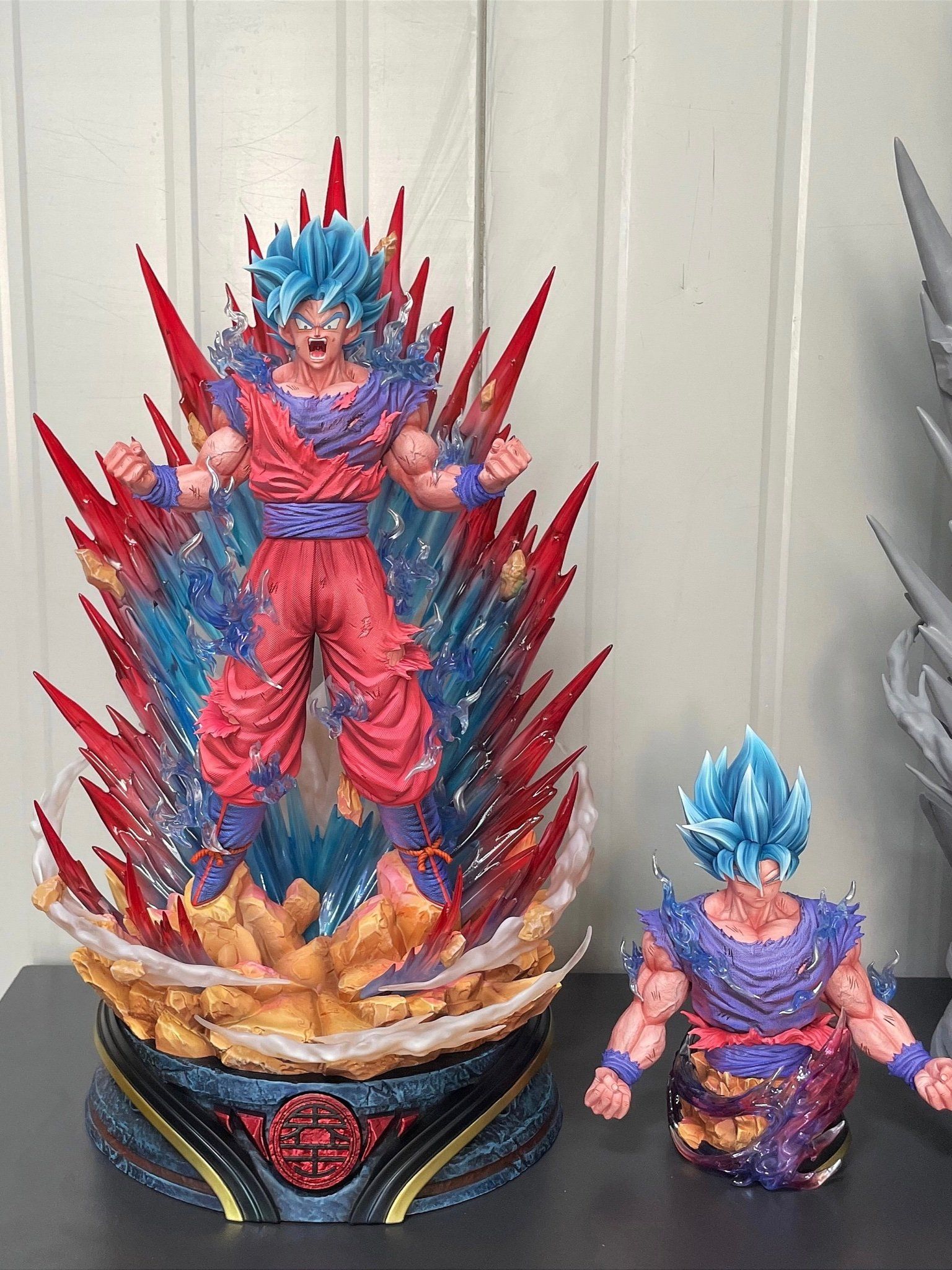 So sánh sức mạnh của Goku Blue Ultra Instinct cùng Vegeta Blue Evolved