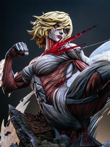  Mikasa vs Female Titan - Attack on Titan - Hertz Studio 