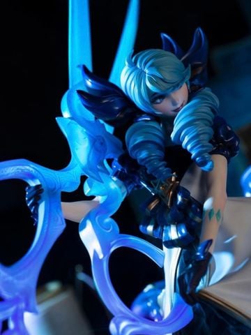  Gwen - Hallowed Seamstress - League of Legends - Infinity Studio 