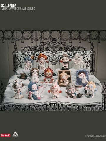  Blindbox Skull Panda Alice in Wonderland - POP MART 
