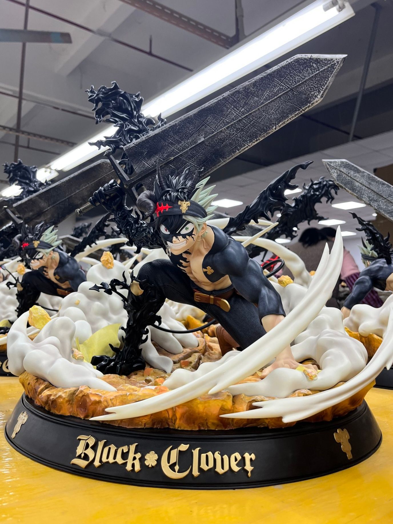 Black Clover Mô Hình giá rẻ Tháng 72023BigGo Việt Nam
