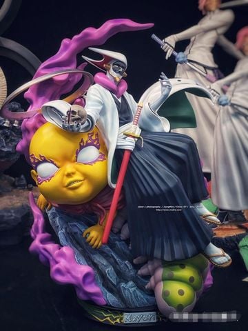  Kurotsuchi Mayuri - Bleach - Clouds Studio 