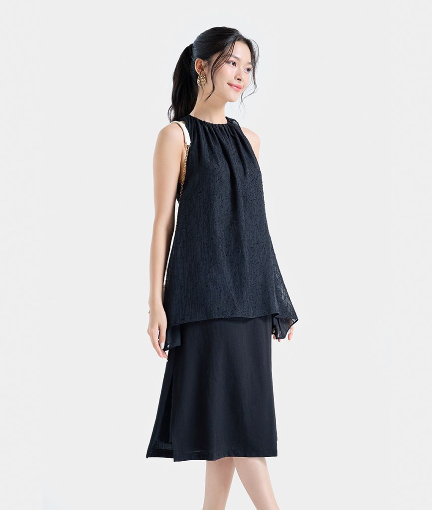  Đầm lửng phối vải kiểu yếm 