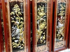 Tranh Tứ Quý đồng đỏ dát vàng kích thước 41x127cm