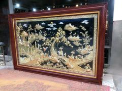 Tranh Đồng Vinh Quy Bái Tổ Nền Đen Mạ Tam khí Kích Thước 262*182 cm