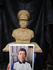 Tượng Đồng Truyền Thần Kích Thước Cao 42 Cm Nặng 22kg