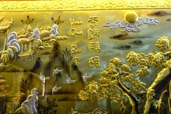 Tranh Đồng Vinh Quy Bái Tổ- Nền Vàng Xước Dát Vàng- KT 230-120