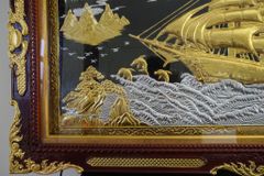 Tranh Đồng Thuận Buồm Xuôi Gió- Kích Thước 170*90 Cm - Đồng Vàng Nền Đen - Khung Dát Vàng