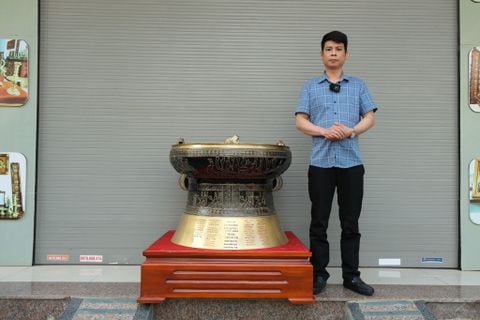 Trống Đồng Đông Sơn Đường Kính 80Cm Màu Giả Cổ Chất Liệu Đồng Vàng