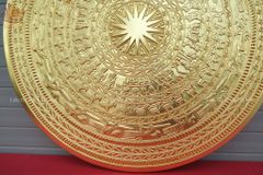 Mặt Trống Đồng Đúc DK 60 Cm - Dát Vàng