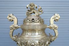 Bộ Tam Sự Hạc Bằng Đồng Vàng Song Long Chầu Nguyệt Cao 45 Cm