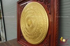 Tranh Trống Đồng Mặt Trống Đúc Dát Vàng Kích Thước 80 x 80 Cm Khung Vuông