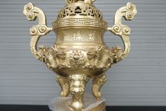 Bộ Ngũ Sự Bằng Đồng Vàng Song Long Chầu Nguyệt Cao 65 Cm