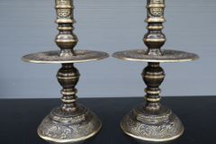Bộ Ngũ Sự Bằng Đồng Vàng Song Long Chầu Nguyệt Màu Hai Công Nghệ Cao 60 Cm+Đôi Lọ Hoa + Đôi Đèn 43+ Ngai Chén+ Mâm Bồng 30+ Ba Đài+ Bát Hương