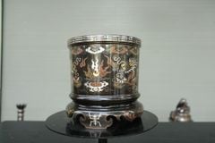 Bộ Đỉnh Đồng Ngũ Sự Đồng Đỏ Khảm Ngũ Sắc Song Long Chầu Nguyệt Cao 60 Cm + Bát hương 18 + Ngai 5 chénHương