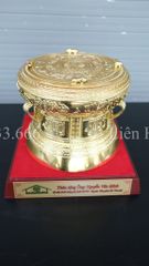 Trống Đồng Đông Sơn Dát Vàng Đường Kính 25Cm Chất Liệu Đồng Vàng