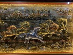 Tranh Đồng Mã Đáo Thành Công 197*107 Cm Nền Vàng Cạo Xước Khung Hoa Tây