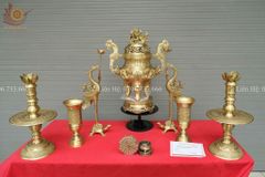 Bộ Ngũ Sự Bằng Đồng Vàng Song Long Chầu Nguyệt Cao 60 Cm+ Ống Hương 29cm