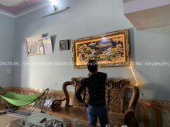 Tranh Đồng Mã Đáo Thành Công 230*120 Cm Nền Đen Dát Vàng Khung