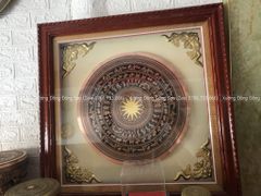 Tranh Trống Đồng Mặt CNC Có Kính Kích Thước 115*115 Cm Khung Vuông