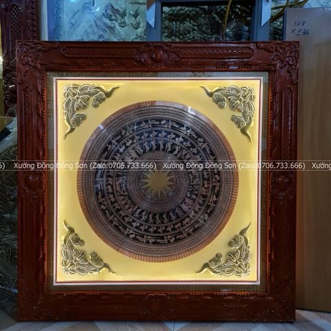 Tranh Trống Đồng Mặt CNC Có Kính Kích Thước 90*90 Cm Khung Vuông