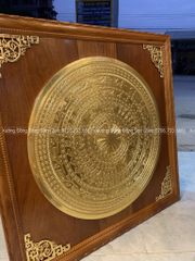 Tranh Trống Đồng Khung Gỗ Gõ Dát Vàng Kích Thước 107*107 Cm Khung Vuông