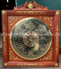 Tranh Trống Đồng Ngũ Phúc Mặt Đồng Hồ Khung Gỗ Hương Đỏ Kích Thước 83*83 Cm Khung Vuông