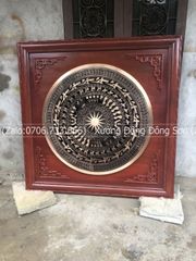 Tranh Trống Đồng Khung Hương Mặt Trống Đúc Kích Thước 120*120 Cm Khung Vuông