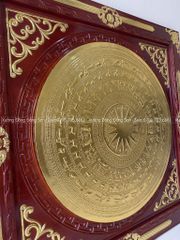 Tranh Trống Đồng Mặt Gò Khung Gỗ Sồi Dát vàng Kích Thước 90*90 Cm Khung Vuông
