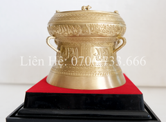 Trống Đồng Đông Sơn Đường Kính 12Cm Cao 9Cm Chất Liệu Đồng Vàng màu vàng mộc