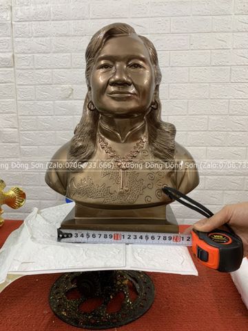 Tượng Đồng Truyền Thần Kích Thước Cao 38 Cm Nặng 18kg