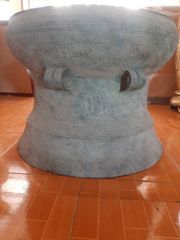 Trống Đồng Đông Sơn Đường Kính 60Cm Cao 52Cm Chất Liệu Đồng Đỏ Màu Giả Cổ
