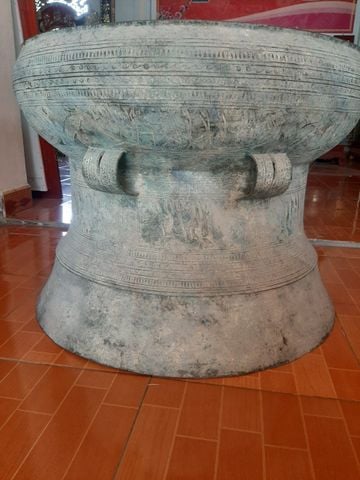 Trống Đồng Đông Sơn Đường Kính 40Cm Cao 33Cm Chất Liệu Đồng Đỏ Màu Giả Cổ