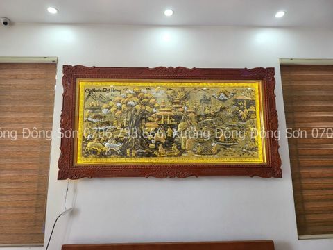 Tranh Cội Nguồn Quê Hương Nền Vàng Cạo Xước Kích Thước 230*120Cm Khung Hoa Tây